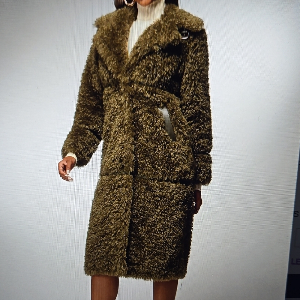 Bebe Long/Maxi Olive Coat. Plush Texture Elegant Style. XS